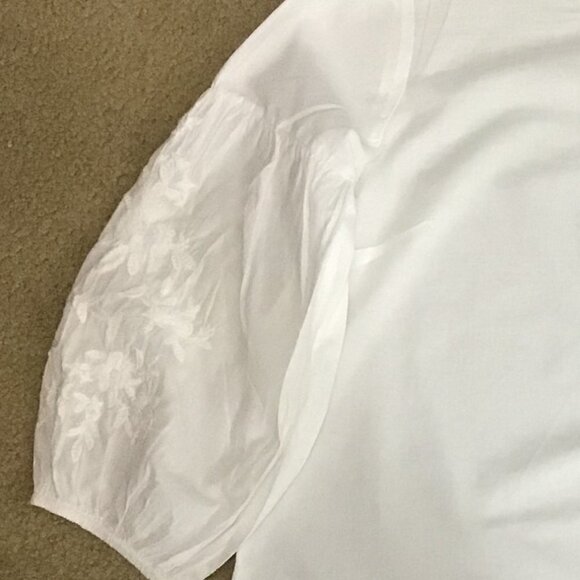 🌷Liz Claiborne Shirt Embroidery Sleeves NWT - Picture 6 of 6